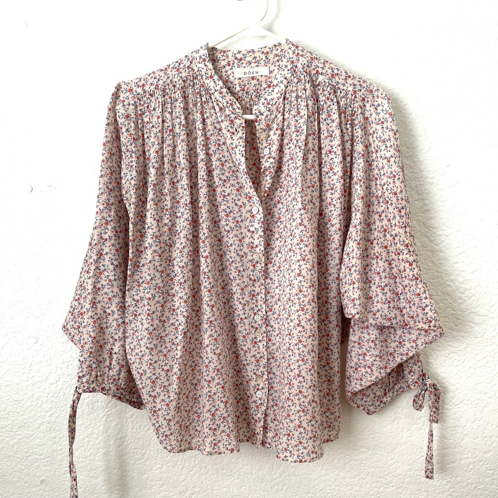 Doen O’Keeffe Top in Peach Martha’s Garden print
